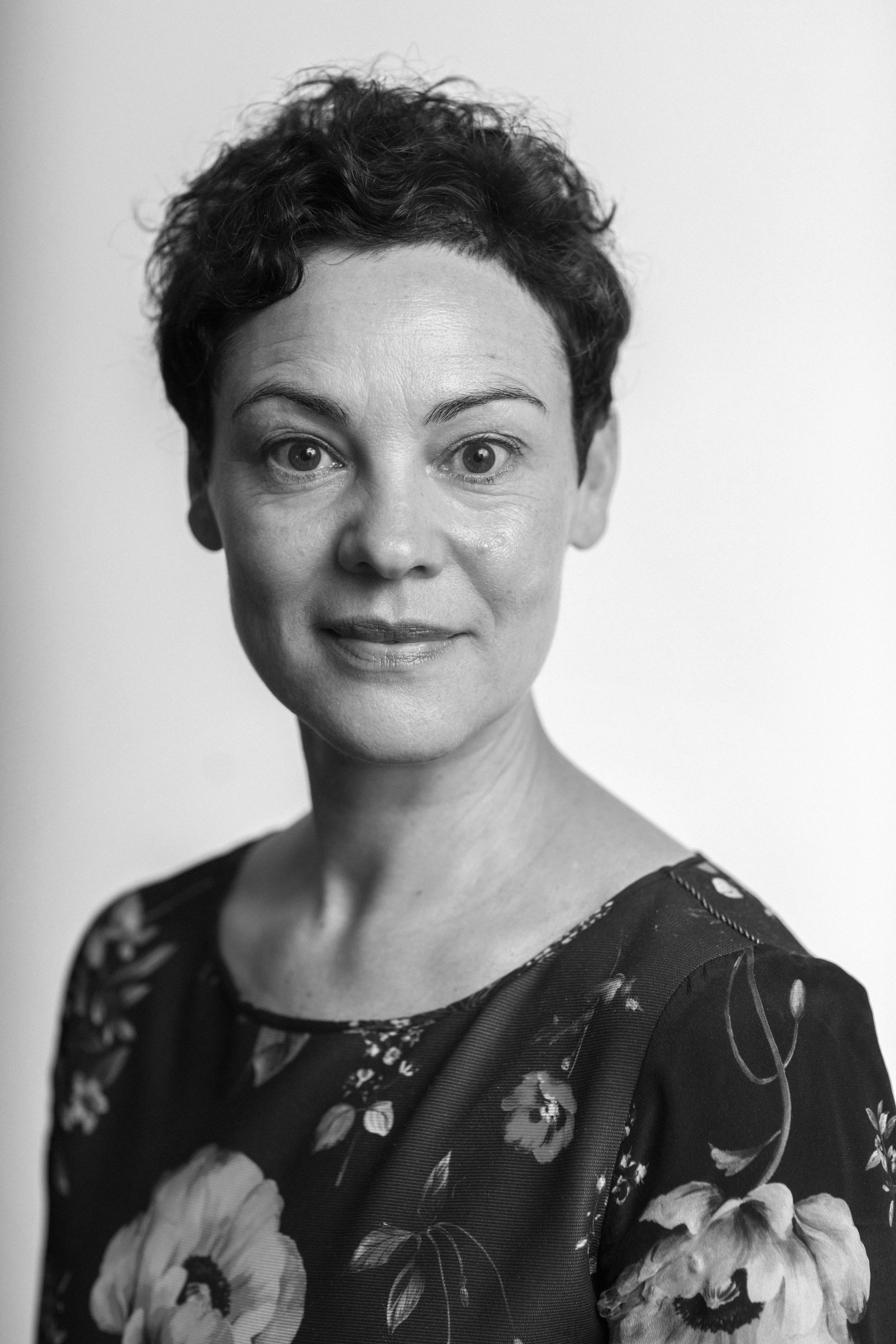 Portræt af Anne Bunimowicz i sort/hvid 2021